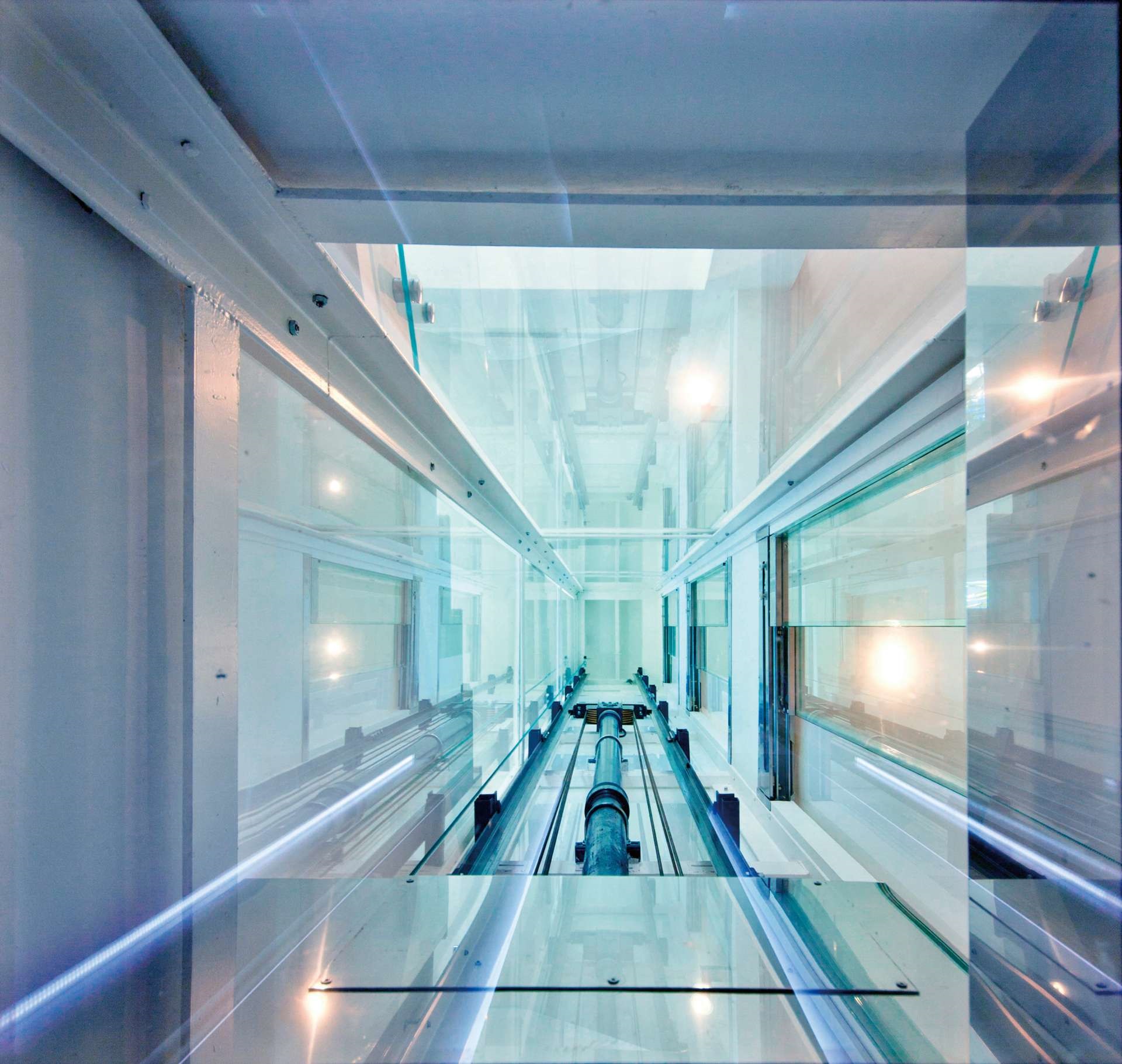 Inovações na tecnologia do elevador de frete revolucionam a eficiência logística