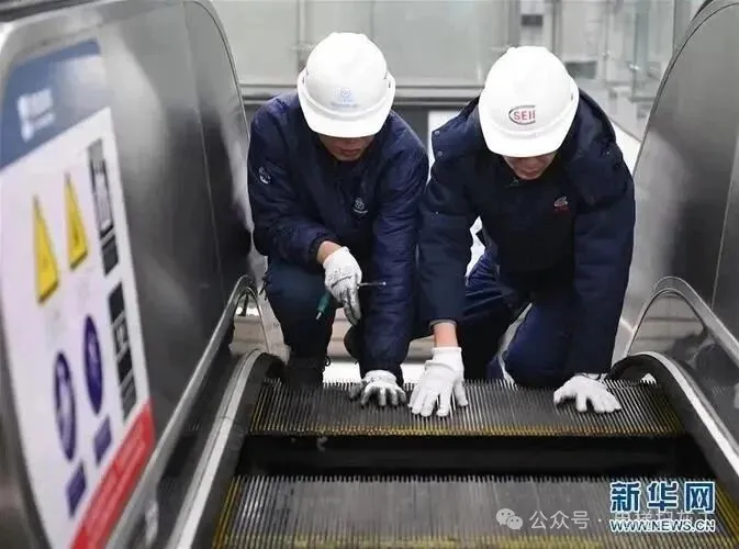 Técnico de manutenção de elevadores: menos reclamações